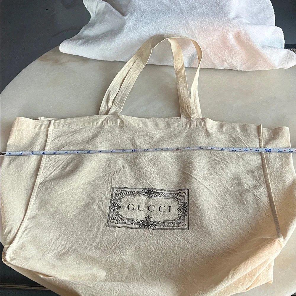 Gucci Ivory Canvas Tote XL YOU NEED FOR SPRING - Picture 3 of 6